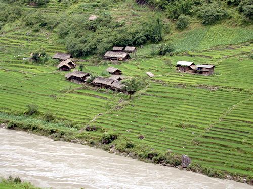Rice terraces beside the Nujian River